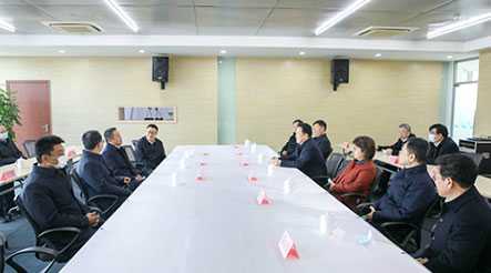 市四套班子走访旋乐吧股份